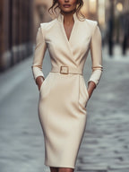 Evelyn | Refined Dress with Belt