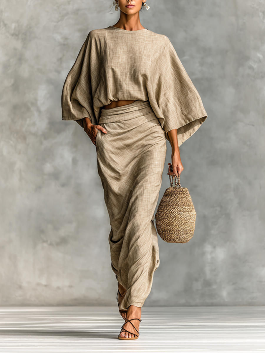 Two-Piece Set with Long Skirt and Batwing Sleeves in Cotton-Linen