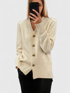 Carey - Elegant Cardigan