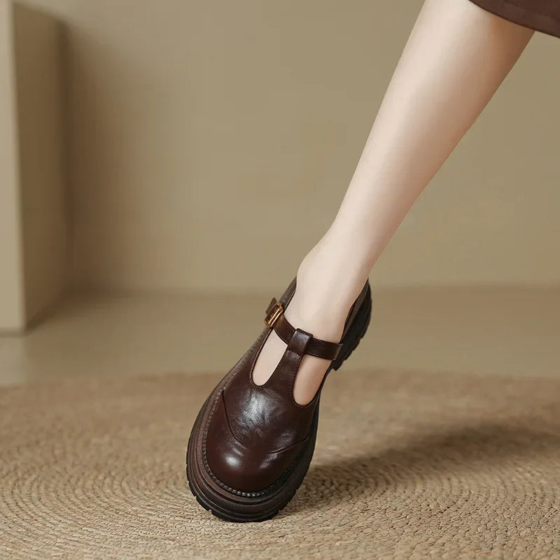 Mary Janes – Elegant Leather Shoe