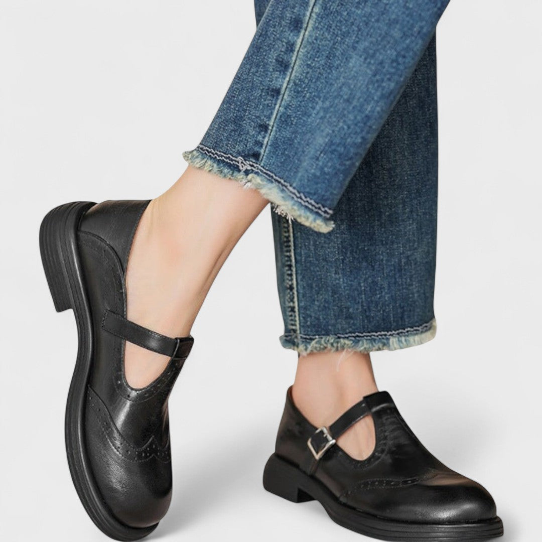 Elisa – Elegance and Comfort Leather Heel