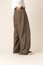FRESH LABEL | Sem - Pleated Trousers